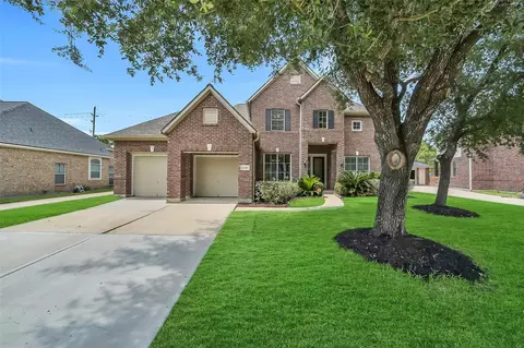 12003 Banks Run Dr, Pearland, TX 77584