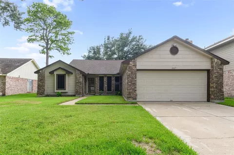 6627 Redding Springs Ln, Houston, TX 77086