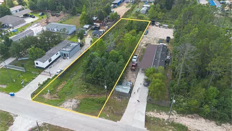 128 County Road 3548, Cleveland, TX 77327