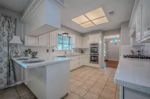 6819 Wimbledon Estates Dr, Spring, TX 77379 photo 1
