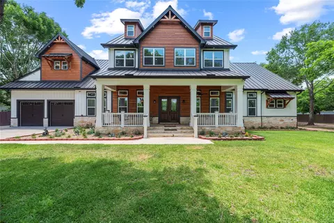4607 Clayhead Rd, Richmond, TX 77406
