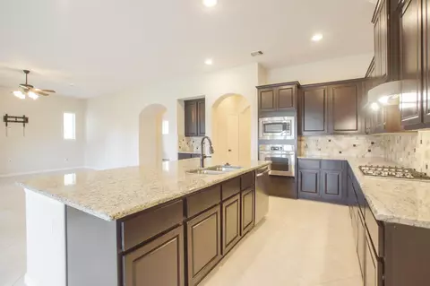 Kitchen - 8119 Spreadwing St, Conroe, TX 77385 photo 2 of 6