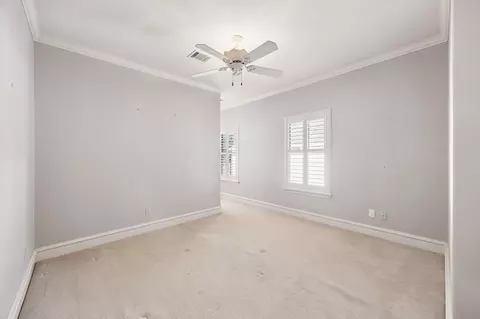 Bedroom - 24 Hackberry Ln #B, Houston, TX 77027 photo 4 of 4