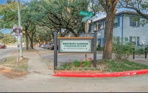 11609 Chimney Rock Apt Rd #B, Houston, TX 77035