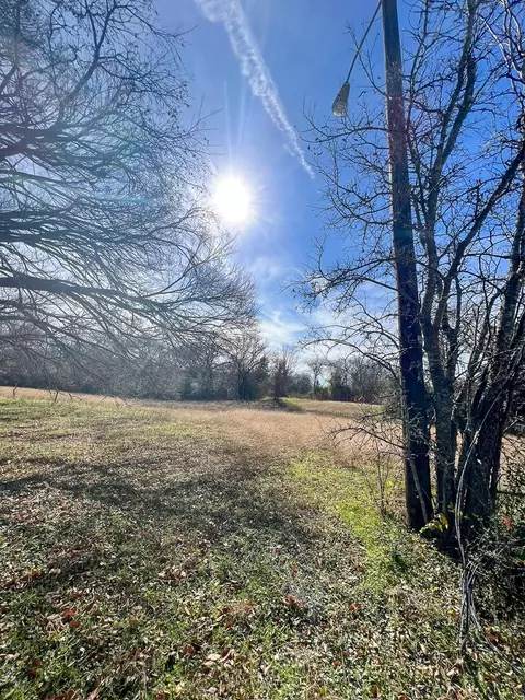203 SW 4th St, Hubbard, TX 76648