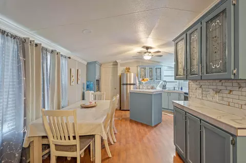 Dining - 16320 Summit Oaks Dr, Conroe, TX 77303 photo 3 of 3