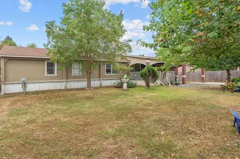 Exterior - 16320 Summit Oaks Dr, Conroe, TX 77303 photo 3 of 8