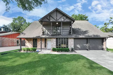 1910 Briarcreek Blvd, Houston, TX 77073