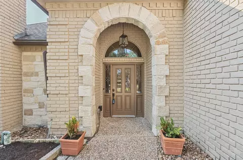 Entry Way - 5911 Bayonne Dr, Spring, TX 77389 photo 1 of 1