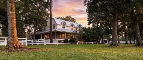 28207 Dobbin Huffsmith Rd, Magnolia, TX 77354