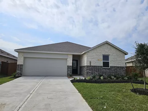 249 Orchard Cv, Snook, TX 77878