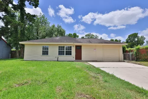 9026 Lake Forest Blvd, Houston, TX 77078