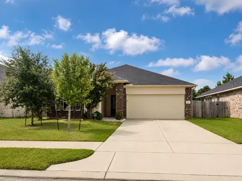 602 Alaska Cedar Dr, Crosby, TX 77532