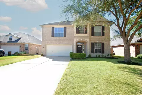 17215 Shallow Lake Ln, Houston, TX 77095