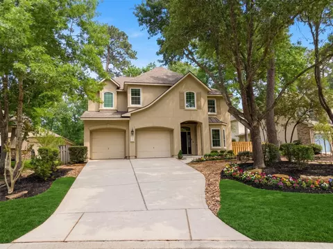 94 S Longsford Cir, The Woodlands, TX 77382