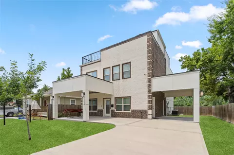 792 Paul Quinn St, Houston, TX 77091