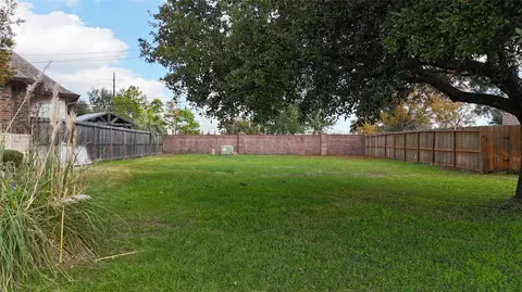 18006 Lovett Ln, Spring, TX 77379