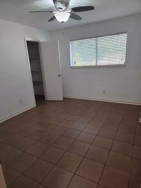 Bedroom - 5510 NW Circlegate Dr NW, Spring, TX 77373 photo 1 of 3