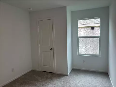 Bedroom - 553 Falling Cave Dr, Willis, TX 77378 photo 6 of 8