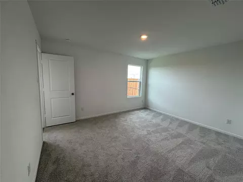 Bedroom - 553 Falling Cave Dr, Willis, TX 77378 photo 1 of 8
