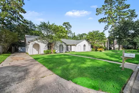 12614 Rocky Hill Dr, Houston, TX 77066