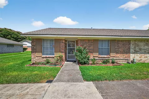 9450 Neuens Rd #9450, Houston, TX 77080
