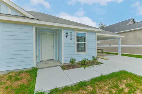18433 Novarra Dr, Conroe, TX 77306