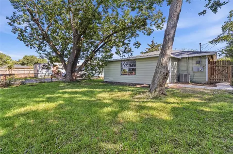Exterior - 2811 Morningside Ln, Pasadena, TX 77506 photo 4 of 5