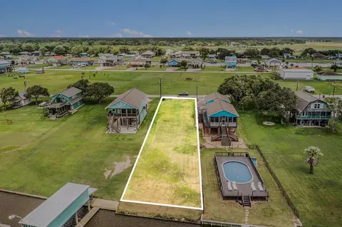 4113 Cr 291, Sargent, TX 77414