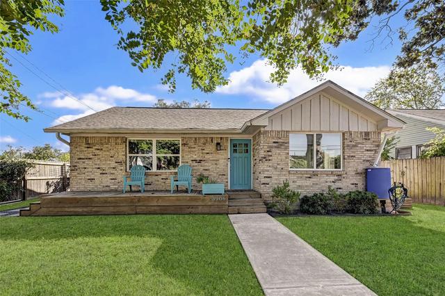 3906 Beggs St, Houston, TX 77009
