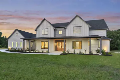 25830 Navajo Place Dr, Tomball, TX 77375