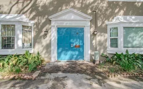 11609 Chimney Rock Rd, Houston, TX 77035