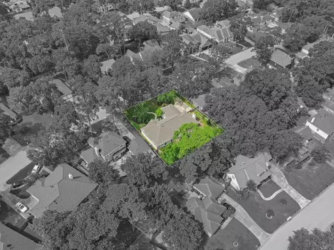 View/Area - 18 Windsor Dr, Conroe, TX 77304 photo 3 of 3