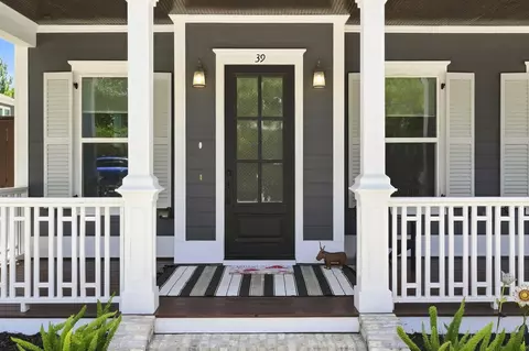 Exterior - 39 Buddy Cox Ln, Spring, TX 77389 photo 6 of 7