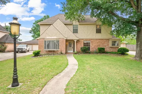 18107 Shadow Valley Dr, Spring, TX 77379 photo 1