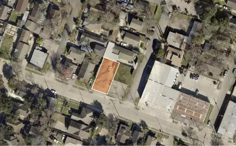 4903 Canal St, Houston, TX 77011