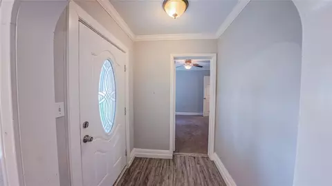 Entry Way - 321 Circle Dr, Wharton, TX 77488 photo 1 of 2