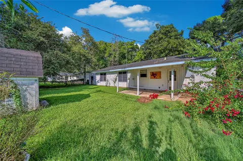 Exterior - 202 Hammond Loop, Sweeny, TX 77480 photo 3 of 6