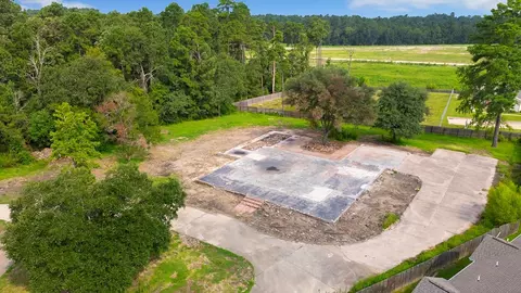2988 Ted Trout Dr, Hudson, TX 75904