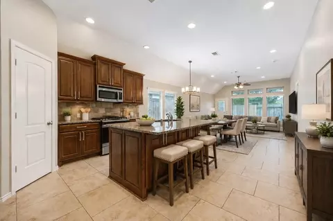 Kitchen - 27407 Gatlin Ln, Spring, TX 77386 photo 1 of 3