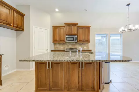 Kitchen - 27407 Gatlin Ln, Spring, TX 77386 photo 2 of 3
