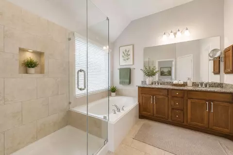 Bath - 27407 Gatlin Ln, Spring, TX 77386 photo 1 of 4