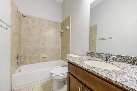 Bath - 27407 Gatlin Ln, Spring, TX 77386 photo 4 of 4