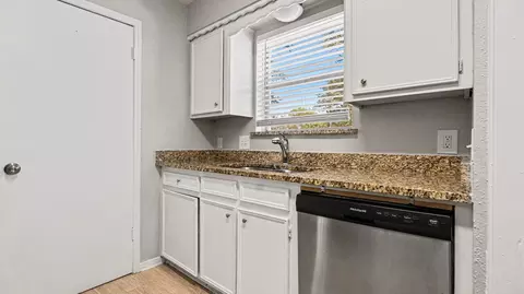 Kitchen - 23210 Earlmist Dr, Spring, TX 77373 photo 2 of 3