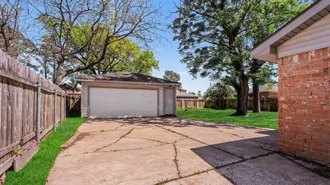 Exterior - 23210 Earlmist Dr, Spring, TX 77373 photo 6 of 6
