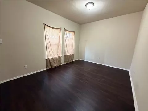 Living - 18436 Cloudmore Ln, Elgin, TX 78621 photo 4 of 6