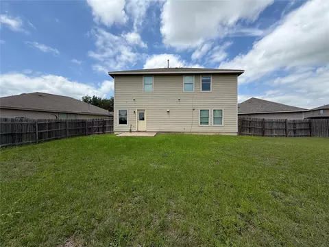 Exterior - 18436 Cloudmore Ln, Elgin, TX 78621 photo 3 of 4