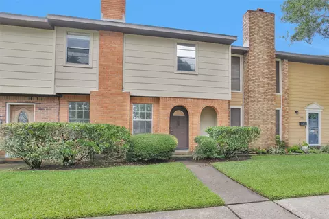 1528 Silverpines Rd #528, Houston, TX 77062