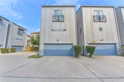 5214 Blossom St, Houston, TX 77007