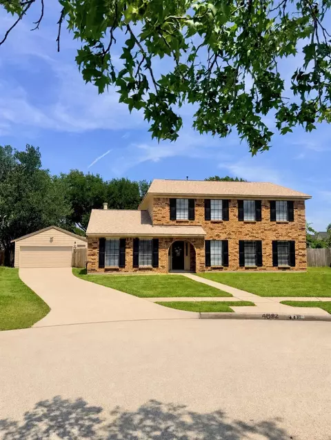 4802 Kleinmeadow Ct, Houston, TX 77066